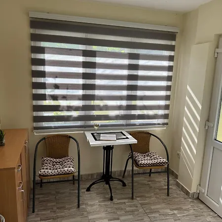 Vikendica Lazic Crnca