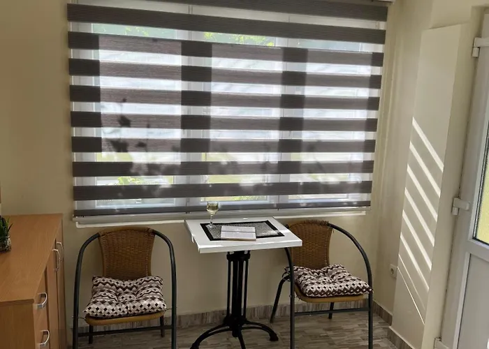 Vikendica Lazic Crnca